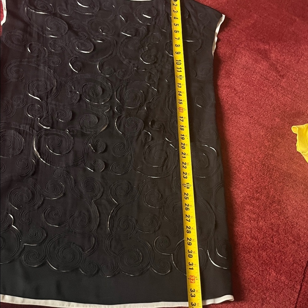 Catherine Malandrino Appliqué Shift Dress - Picture 9 of 12